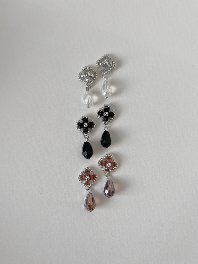 Hisui Dangle Studs