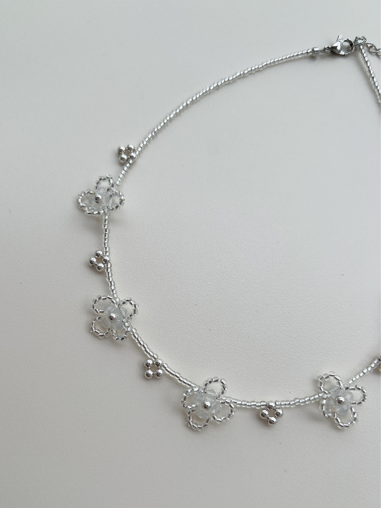 Sachi Clover Necklace in Summer Rain