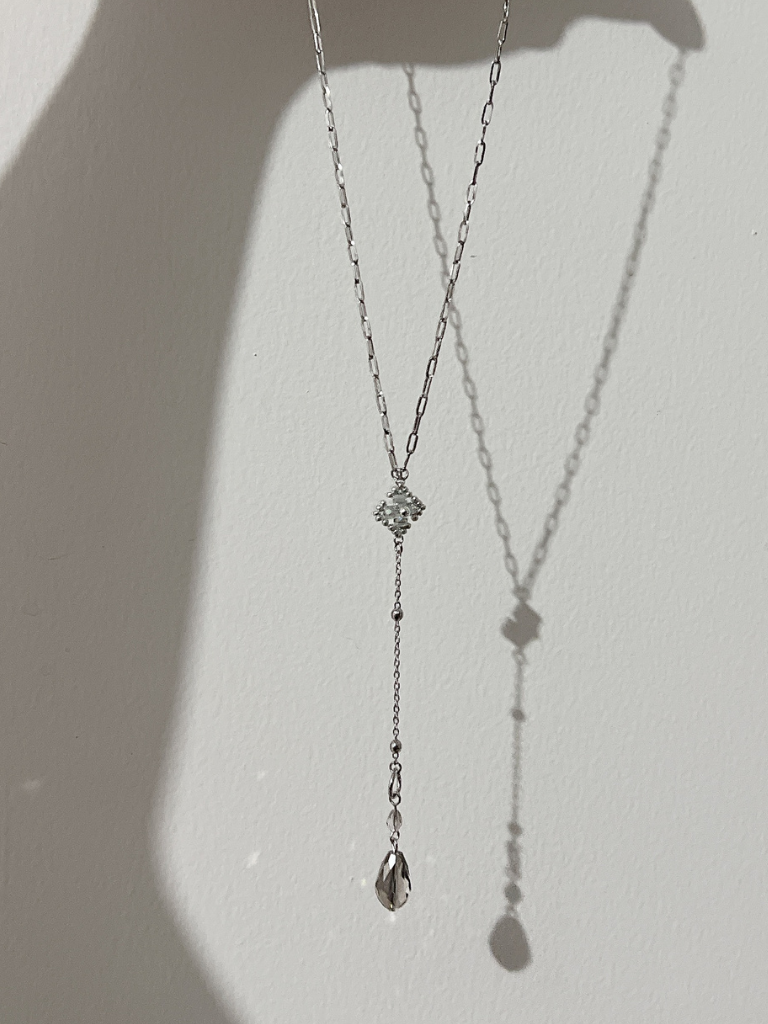 Sachi Lariat Necklace