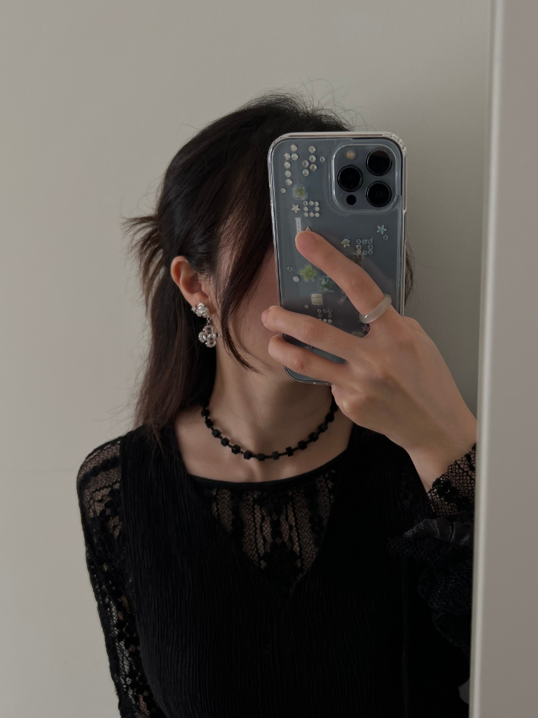 Akito Cube Necklace