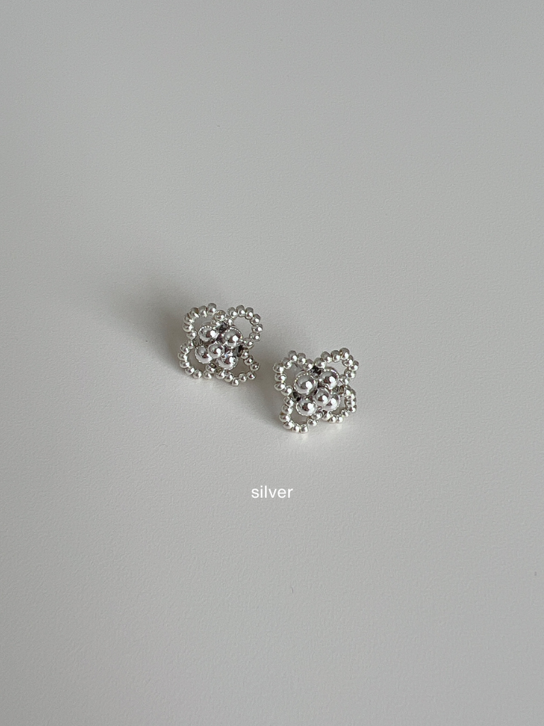 Sachi Clover Studs