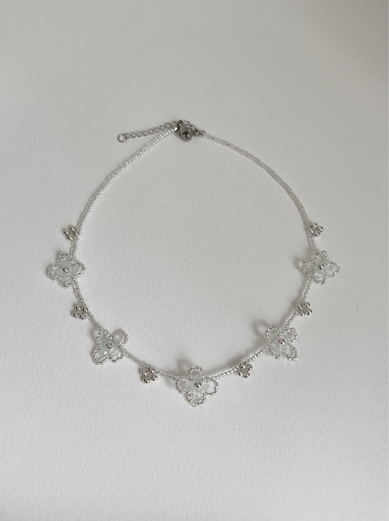 Sachi Clover Necklace in Summer Rain