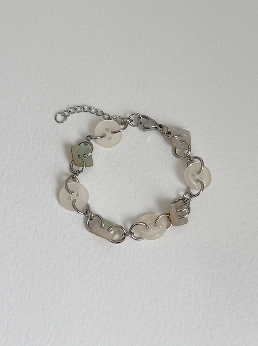 Beige Button Shell Bracelet