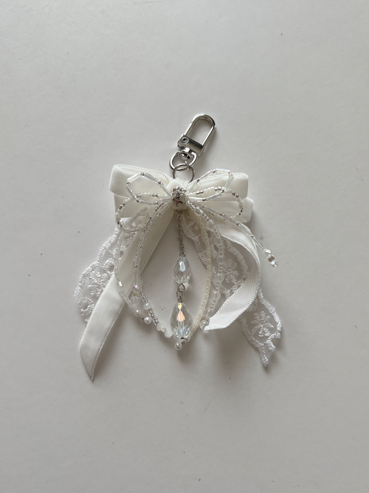 Jellyfish Ribbon Keychain in Angel