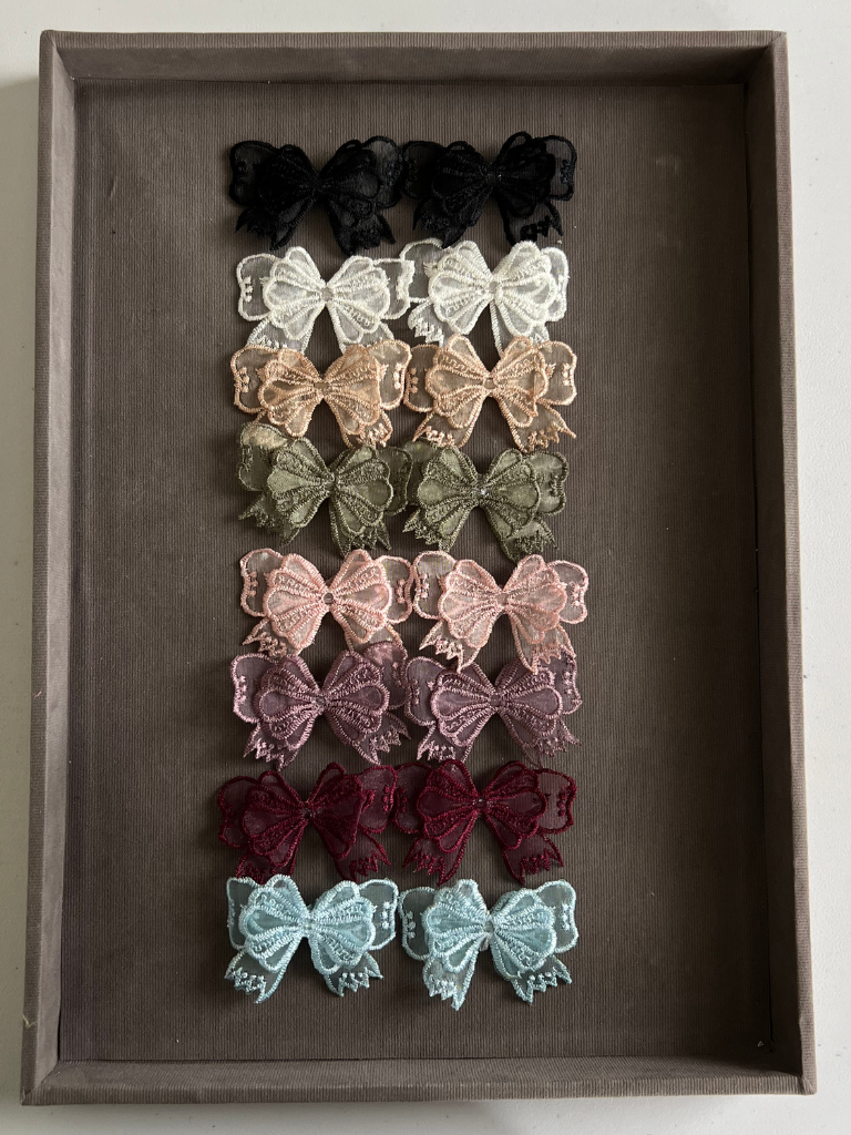 Double Bow Ribbon Charm (8 colours)