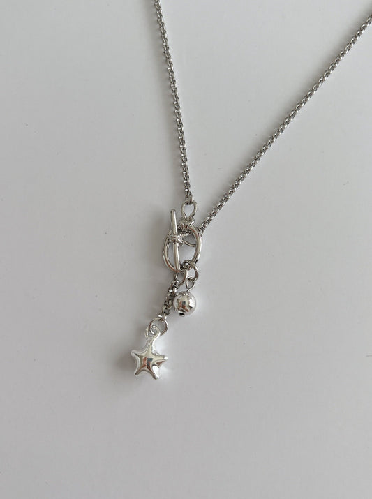 Mini Etoile Necklace