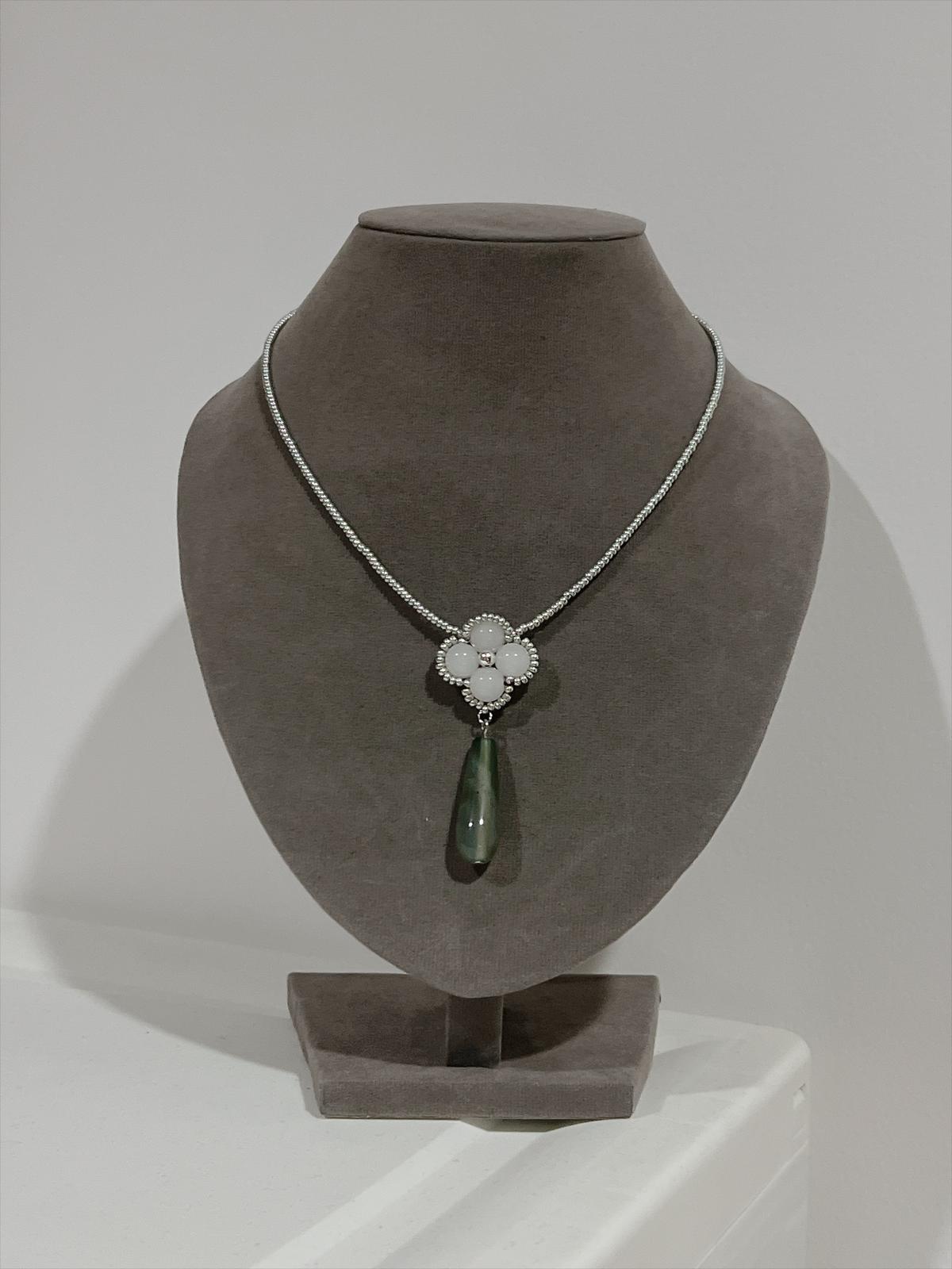11 sachi: fleur de lys