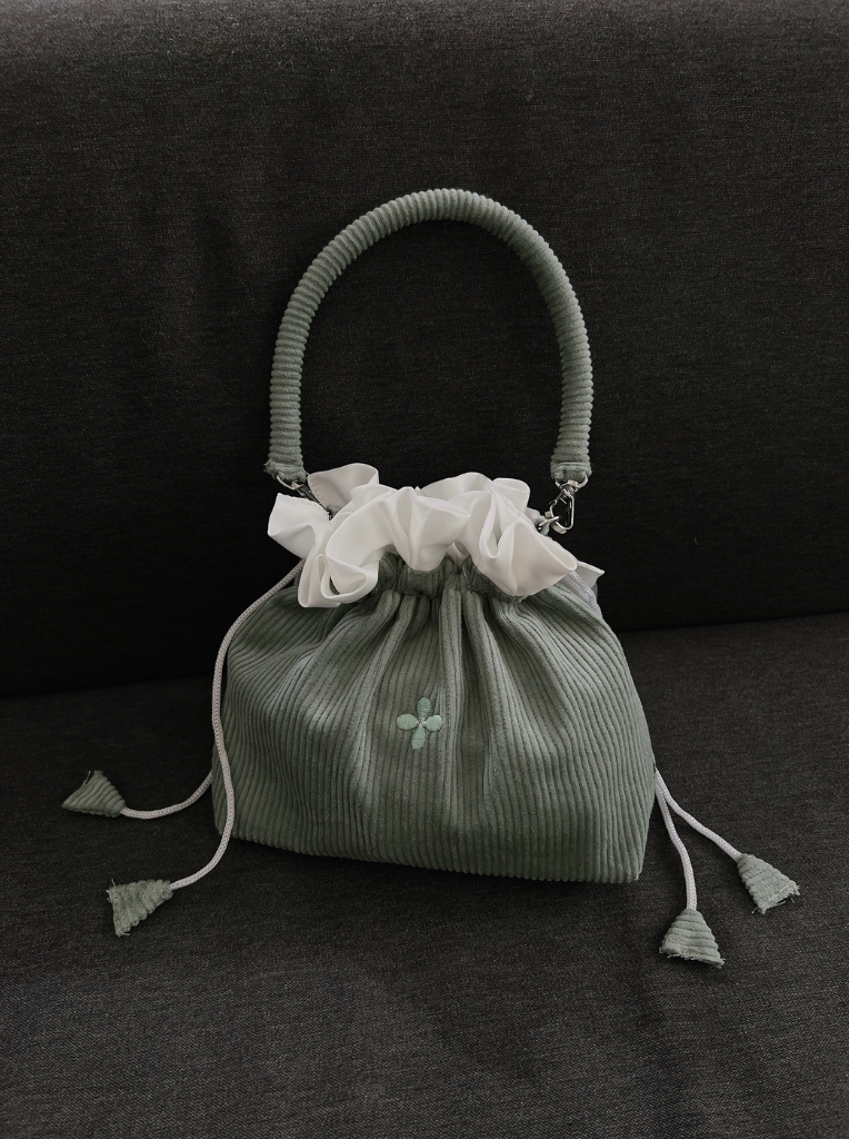 Eve Drawstring Bag